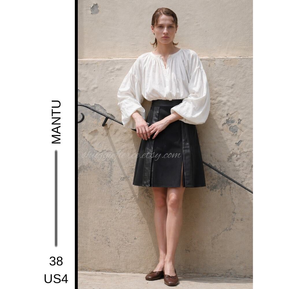 MSRP: $895 | ✨ Mantù Italian Designer Black Structured Skirt – Size 38/US 4 ✨